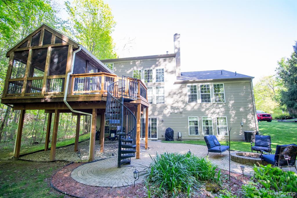 6798 LOON HOLLOW Court, Ypsilanti, MI 48197 — Photo 8