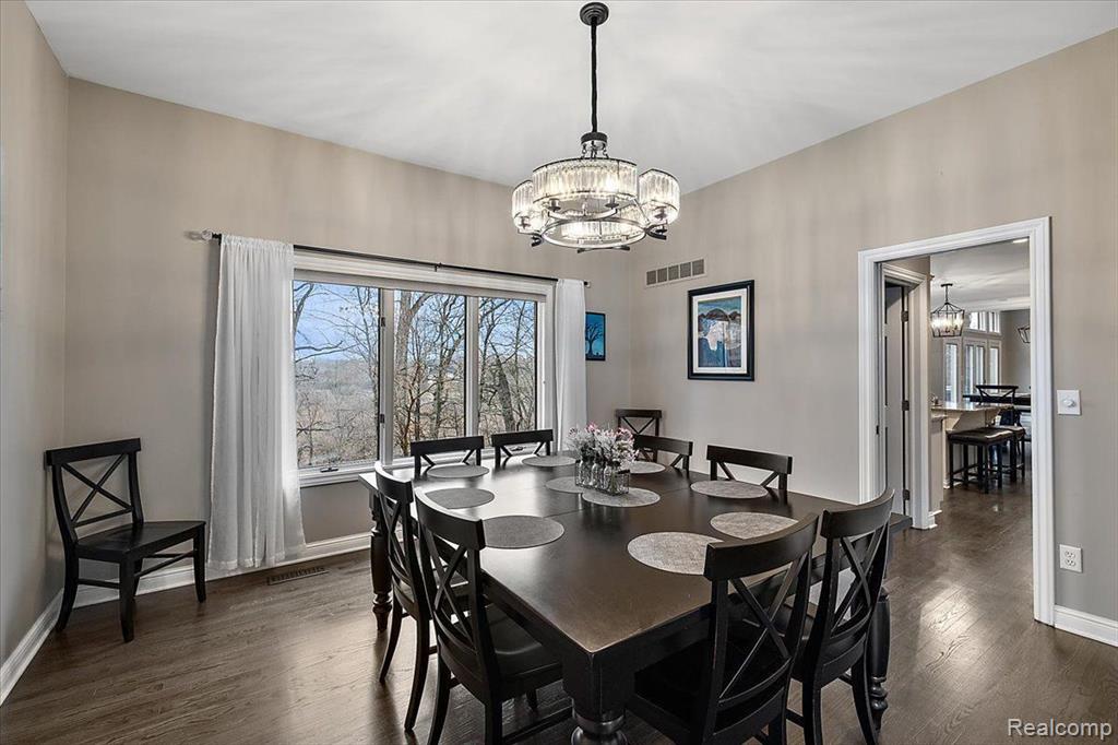 4250 SAINT ANDREWS Street, Howell, MI 48843 — Photo 18
