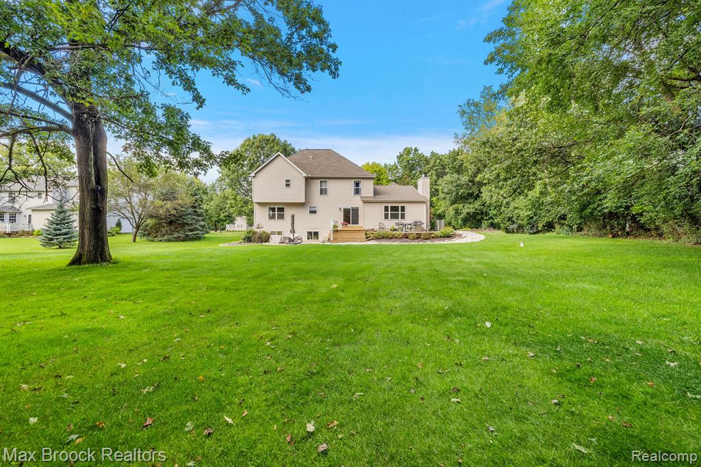 4536 SEDONA Drive, Clarkston, MI 48348 — Photo 42