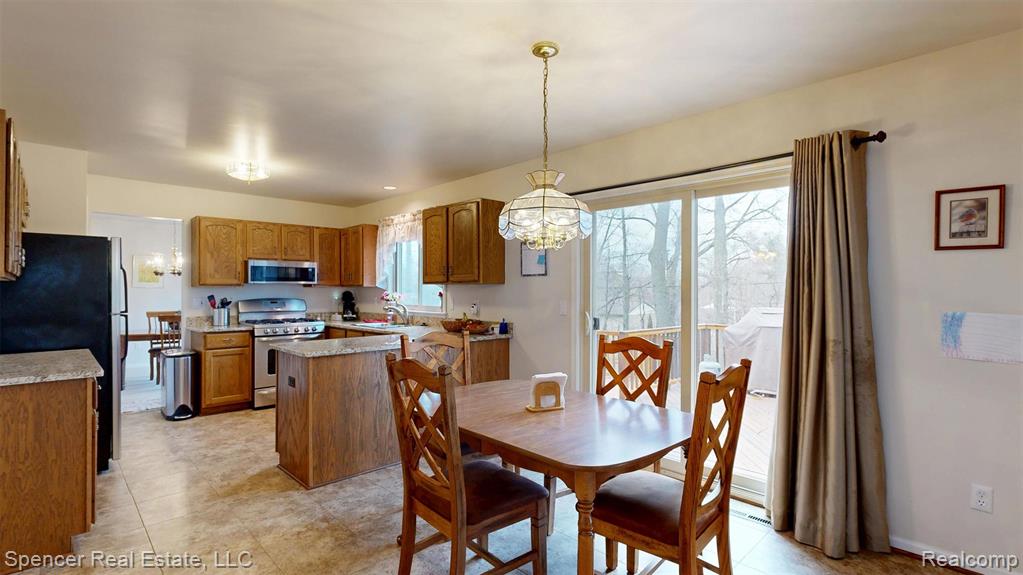 6350 Waldon Woods Drive, Clarkston, MI — Photo 26