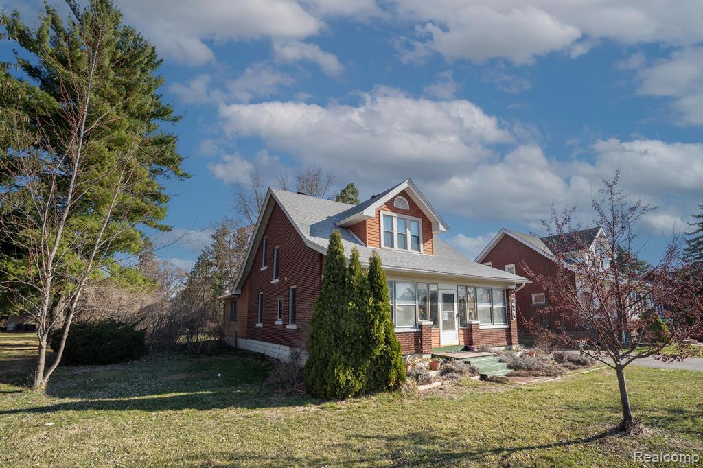 8675 Canal Road, Sterling Heights, MI 48314 — Photo 3