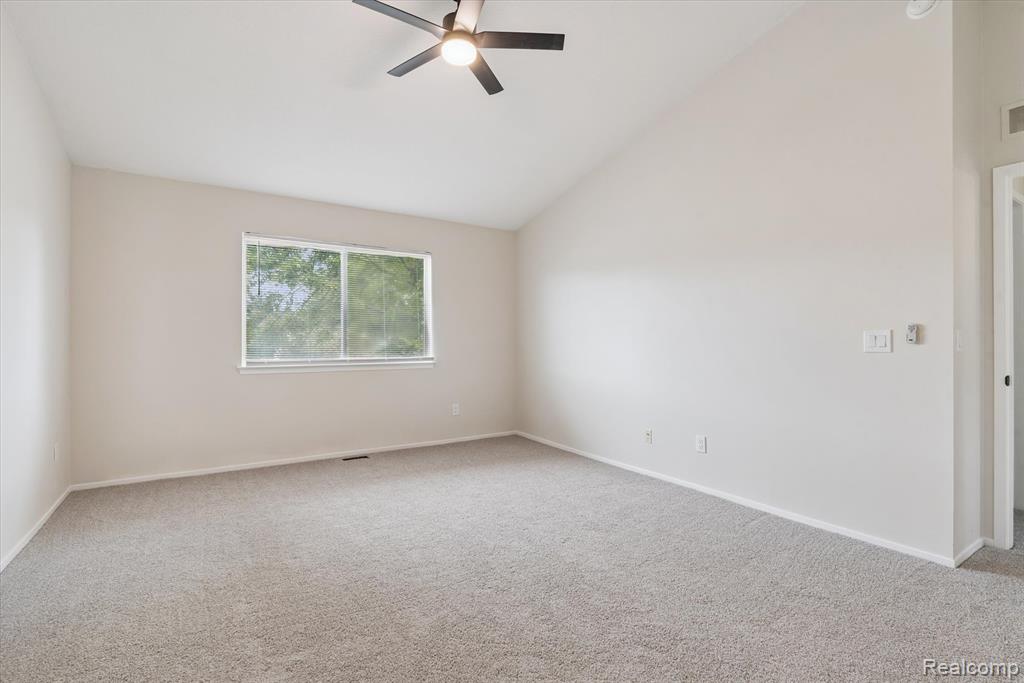 36550 Deerhurst S, Westland, MI — Photo 18