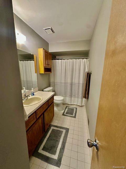 48475 Juswood Lane, 20, Chesterfield, MI — Photo 11