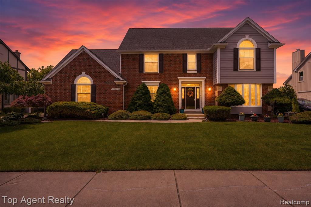 52825 Seven Oaks Drive, Utica, MI 48316 — Photo 54