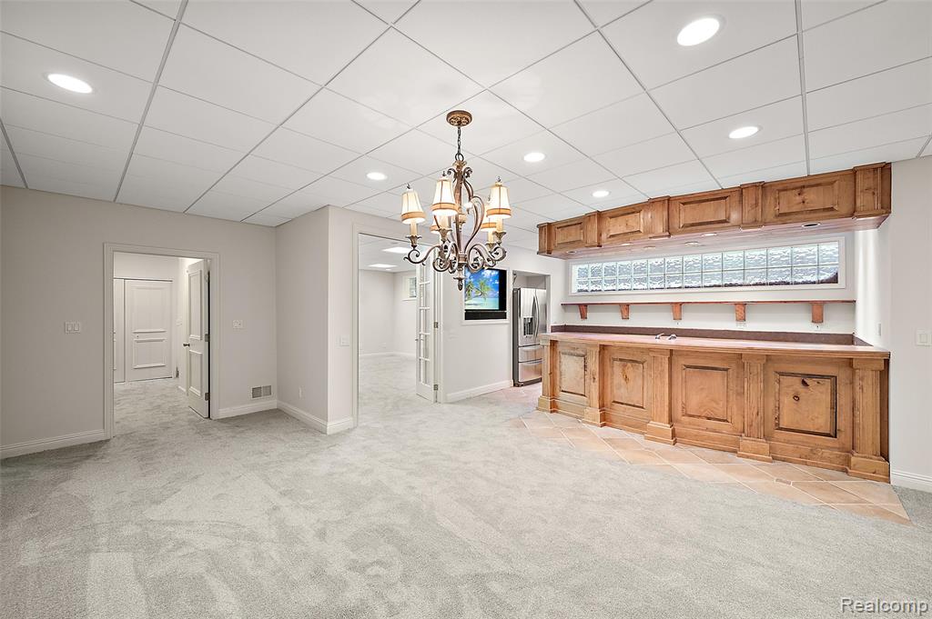 5744 Lochmoor Court, Rochester, MI 48306 — Photo 53