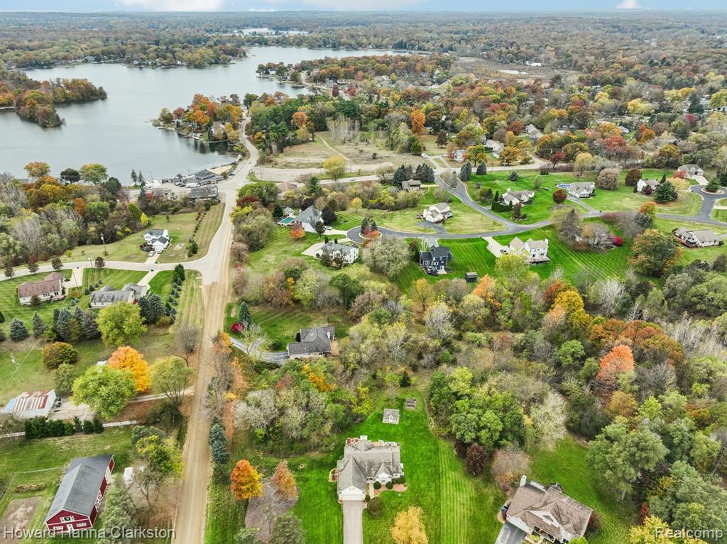 4105 Nancy Lane, White Lake, MI 48383 — Photo 49