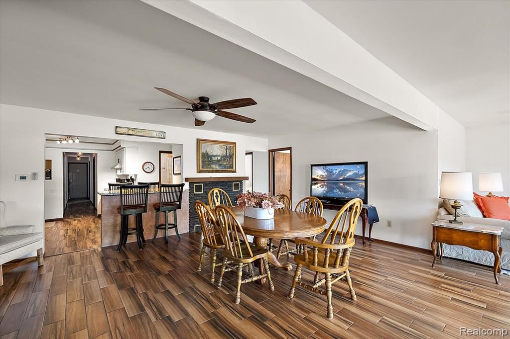 6930 Colony Drive, West Bloomfield, MI 48323 — Photo 17