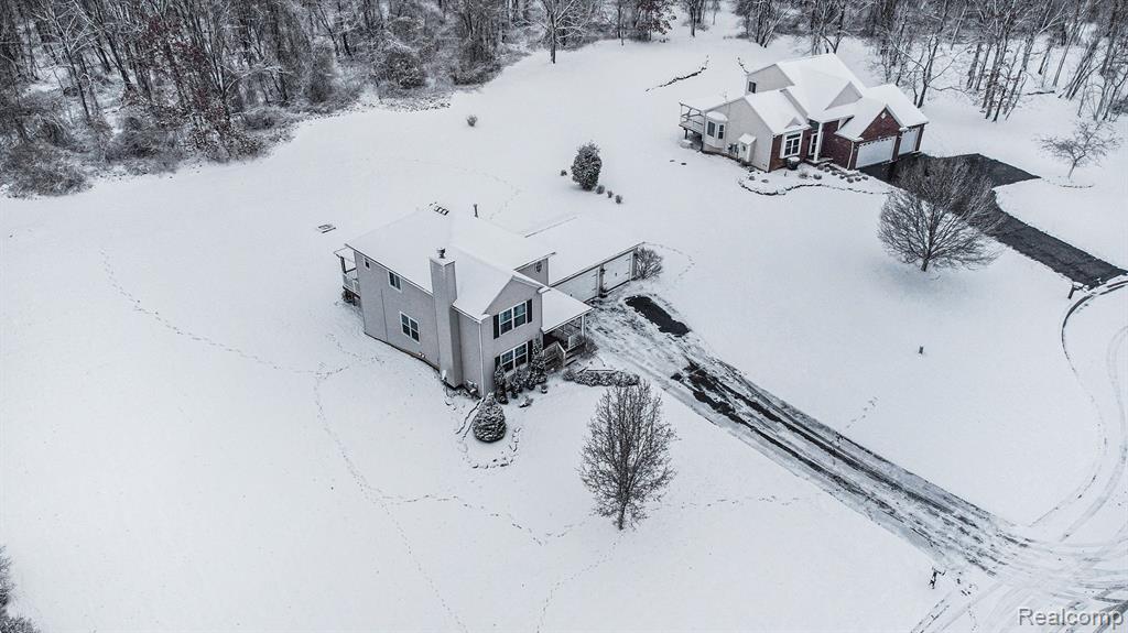 9447 APPLE Court, Fenton, MI 48430 — Photo 26