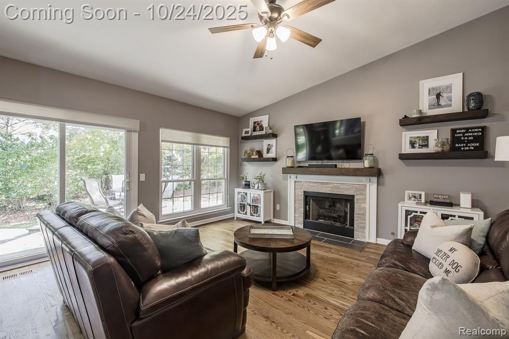 6244 Lake Waldon Court, Clarkston, MI — Photo 10