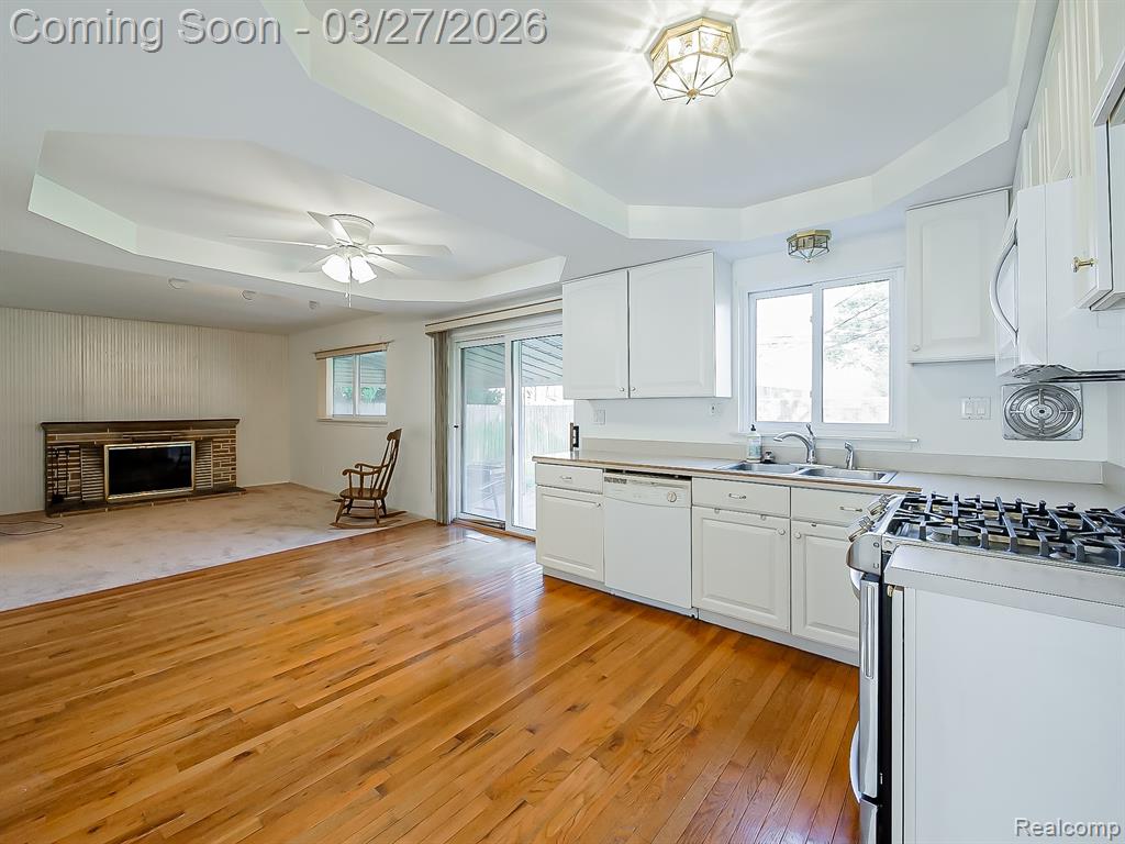 29277 Merrick Avenue, Warren, MI 48092 — Photo 8
