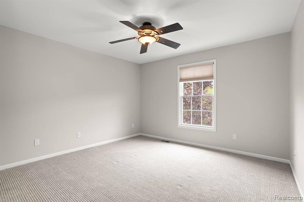 50548 AMBERLEY Boulevard, Canton, MI 48187 — Photo 44