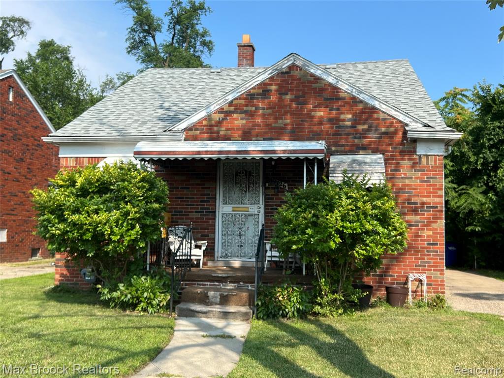 19726 Prairie Street, Detroit, MI 48221