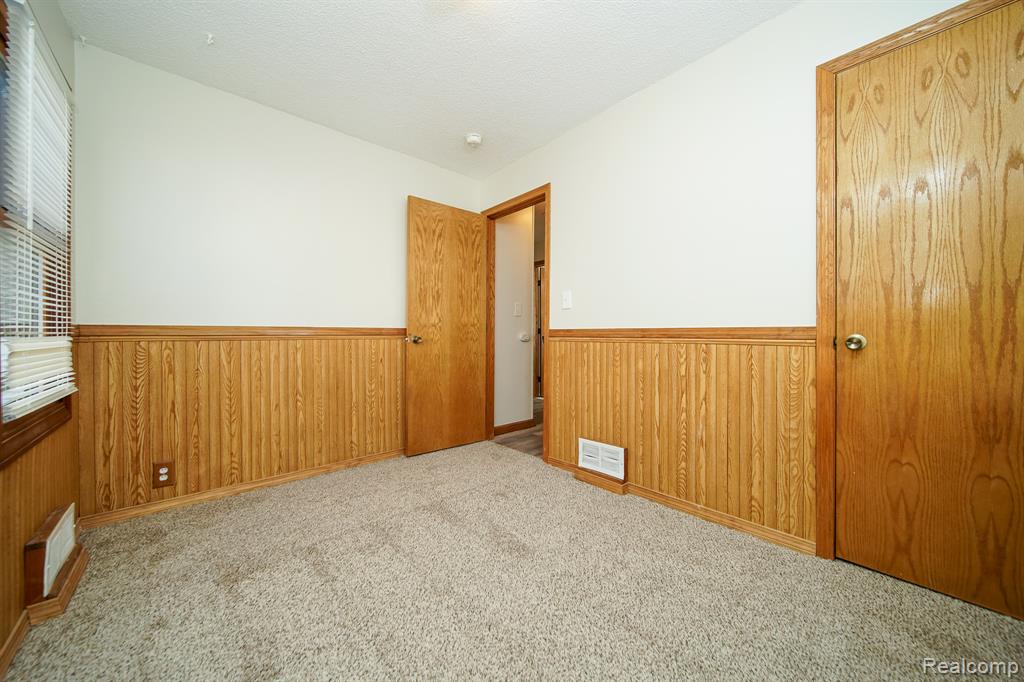 4462 1st Street, Wayne, MI 48184 — Photo 26