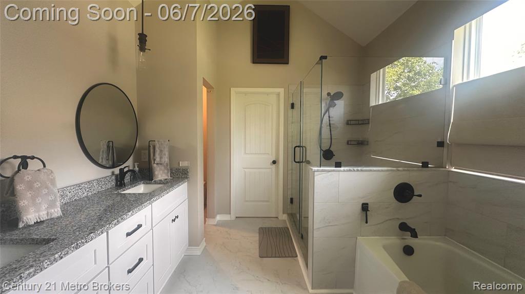 16437 Sleepy Hollow Drive, Fenton, MI 48430 — Photo 35
