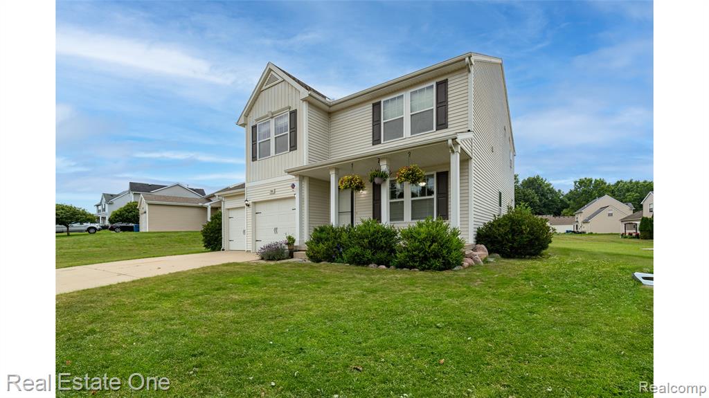 750 Dewars Street, Howell, MI 48843 — Photo 2