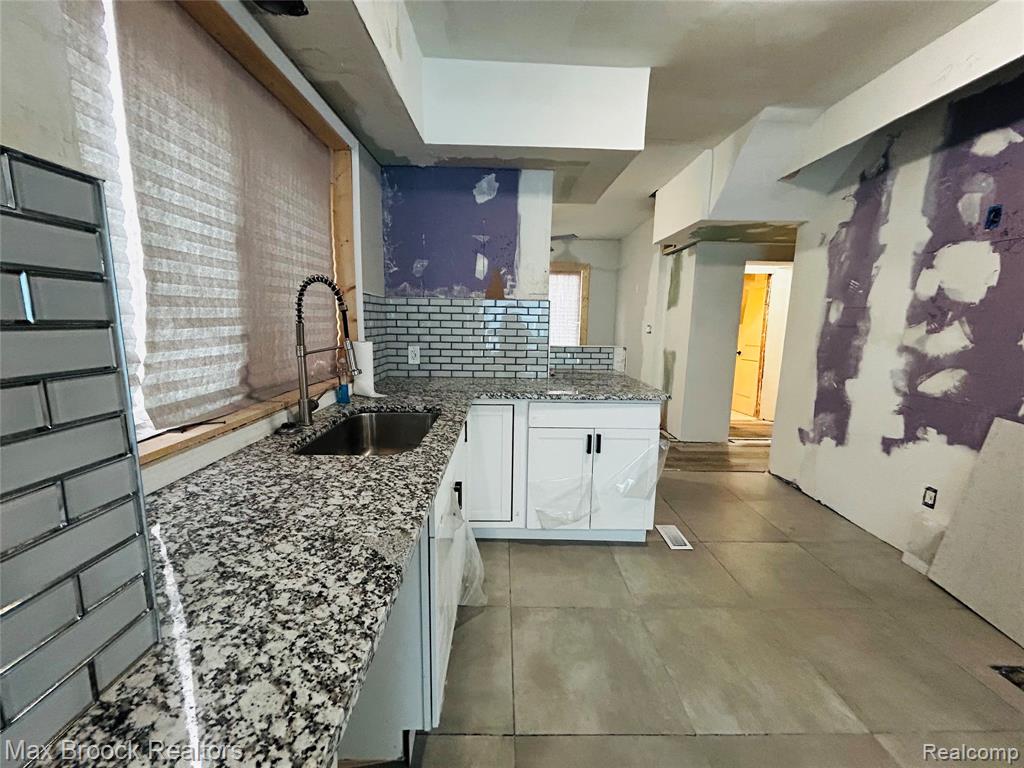 1540 Atkinson Street, Detroit, MI 48206 — Photo 11
