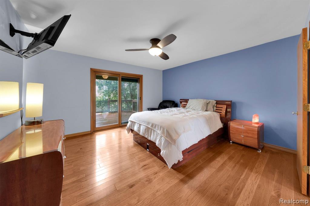950 Hidden Valley Drive, Lake Orion, MI 48362 — Photo 26