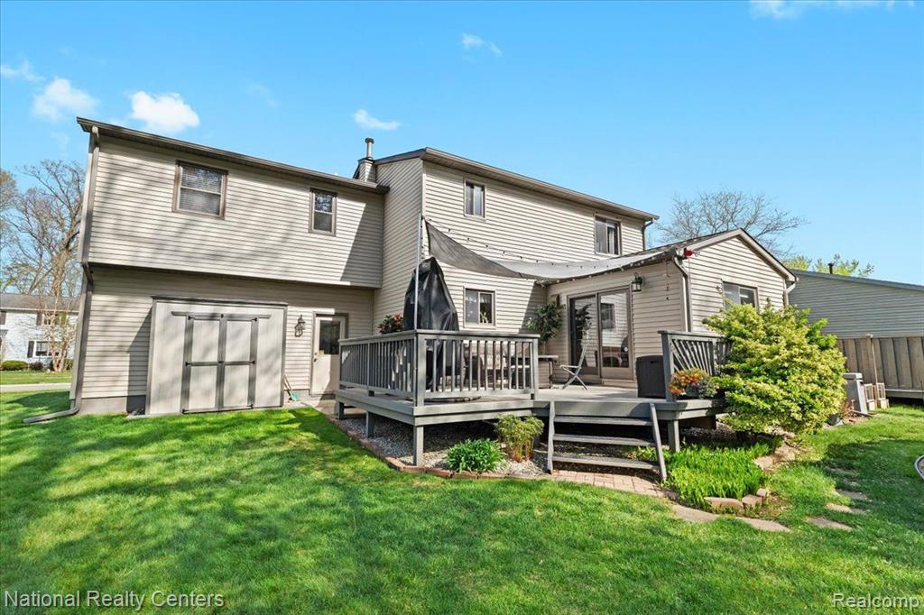 1018 FAIRWAY TRAILS Drive, Brighton, MI 48116 — Photo 35