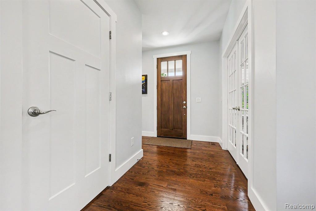 1660 Winthrop Road, Bloomfield, MI 48302 — Photo 5