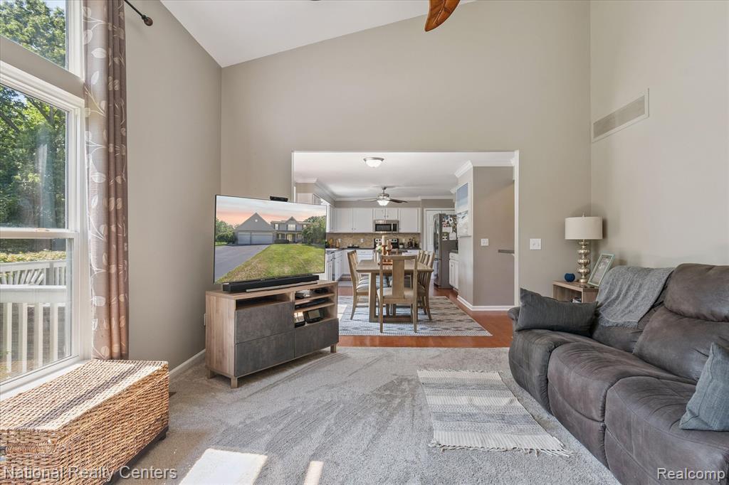 11459 Appaloosa Trail, Pinckney, MI 48169 — Photo 4