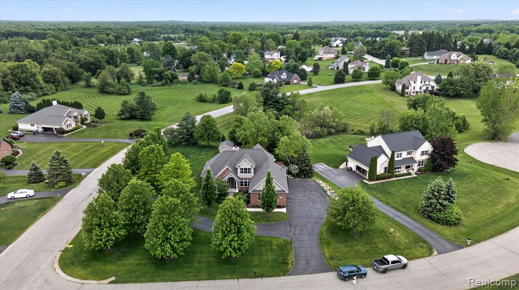 8746 N Hills Court, Howell, MI 48843 — Photo 54