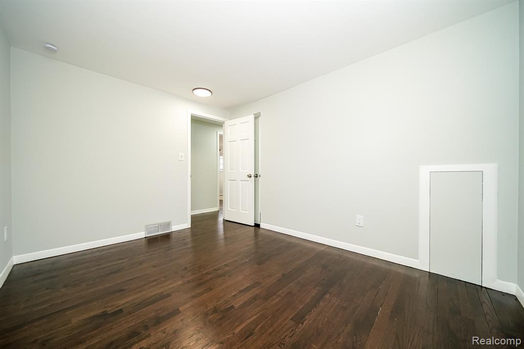 5445 Frankwill Avenue, Clarkston, MI — Photo 47