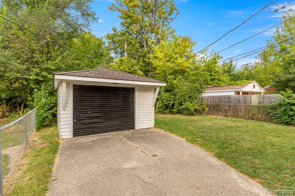 9935 Hemingway, Redford, MI 48239 — Photo 28