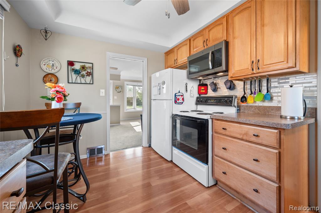 6622 Schaller Street, Garden City, MI — Photo 11