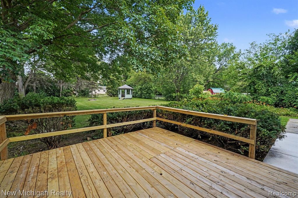 1105 Woodnoll Drive, Flint, MI 48507 — Photo 4