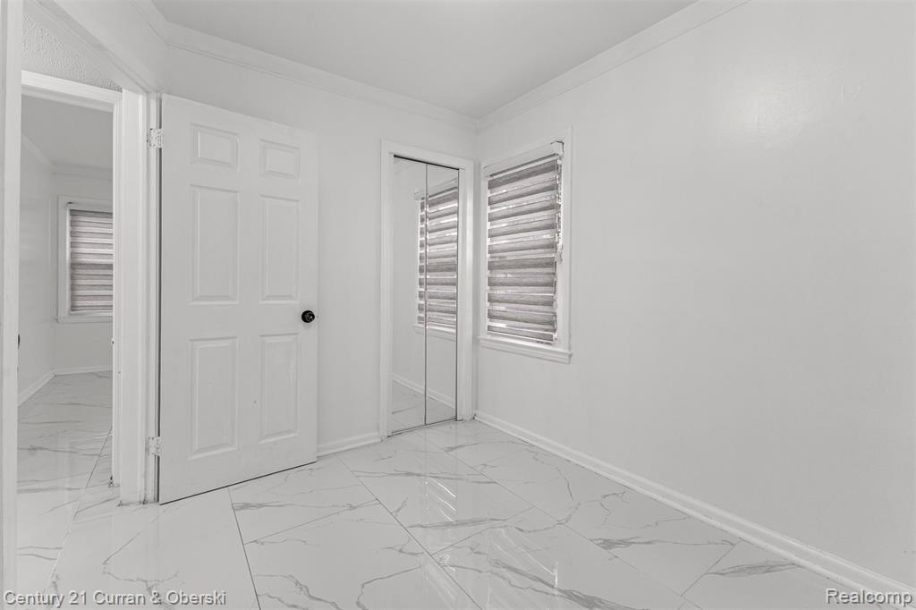 7841 Barrie Street, Dearborn, MI 48126 — Photo 14