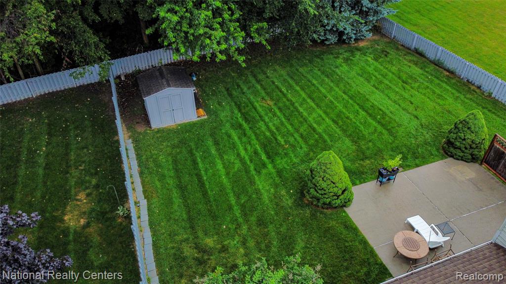 45933 Brookside North Drive, Macomb, MI 48044 — Photo 25