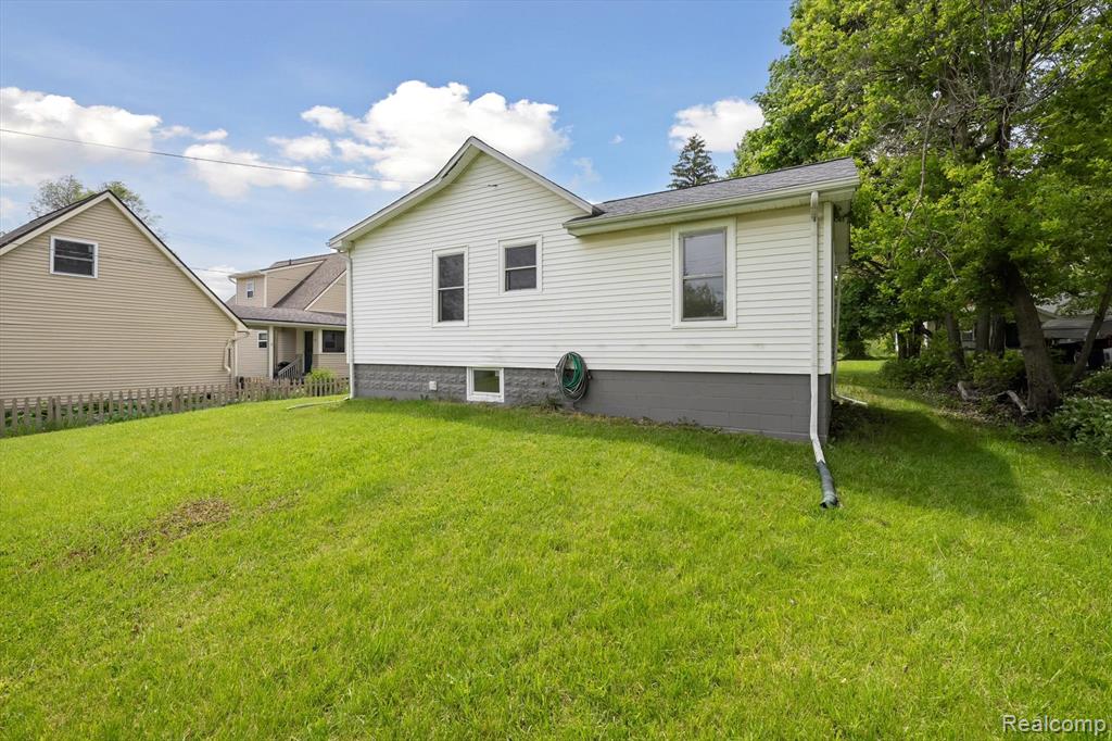 8084 Euclid, Salem, MI 48175 — Photo 38