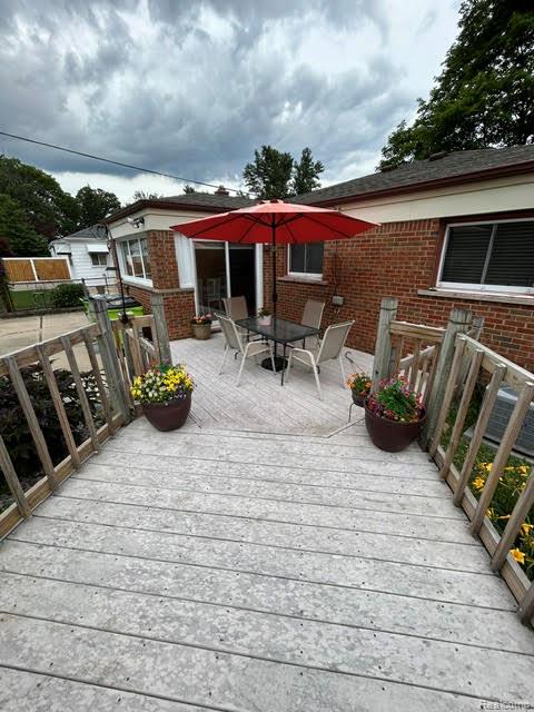29701 Sherry Avenue, Madison Heights, MI 48071 — Photo 26
