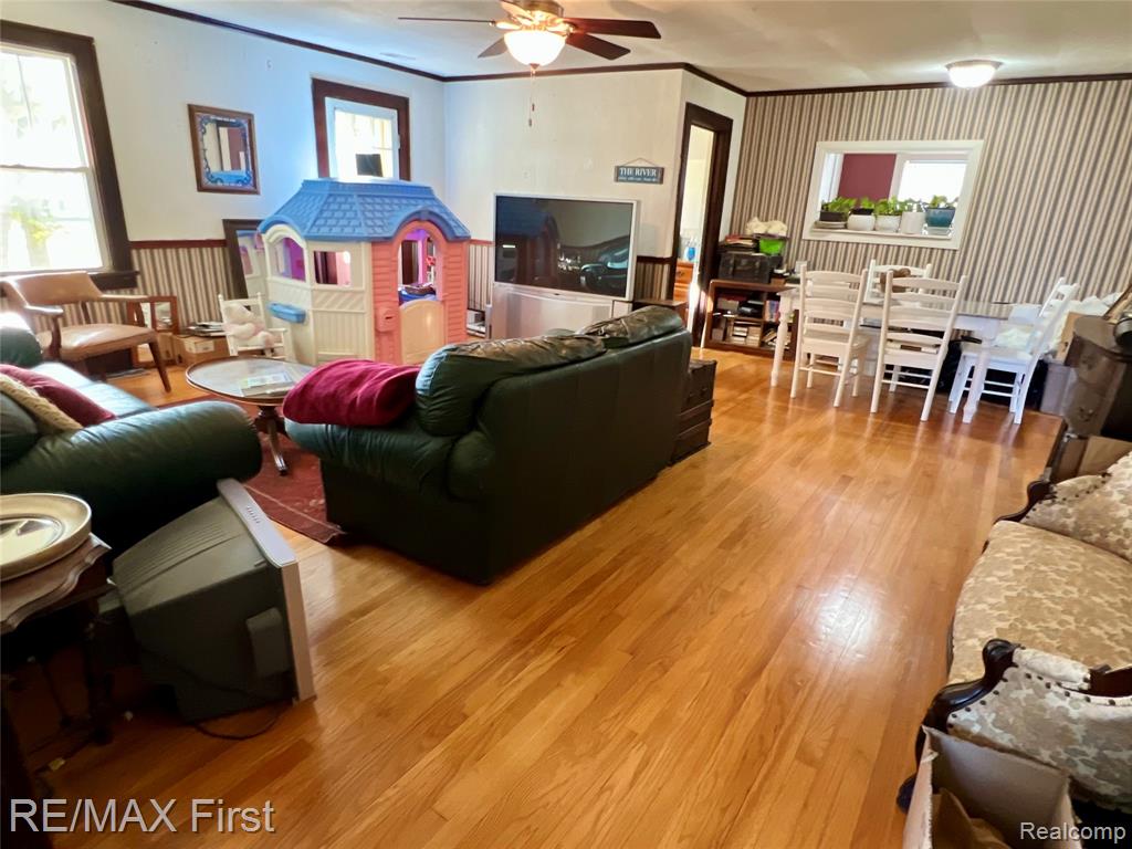 9280 RIVER Road, Clay, MI, 48001