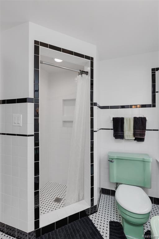 12935 Victoria Avenue, Huntington Woods, MI — Photo 27