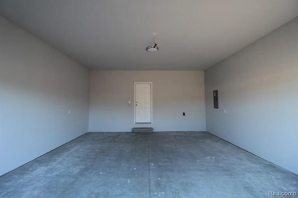 29451-29515 Hoover Rd, Warren, MI 48093 — Photo 18
