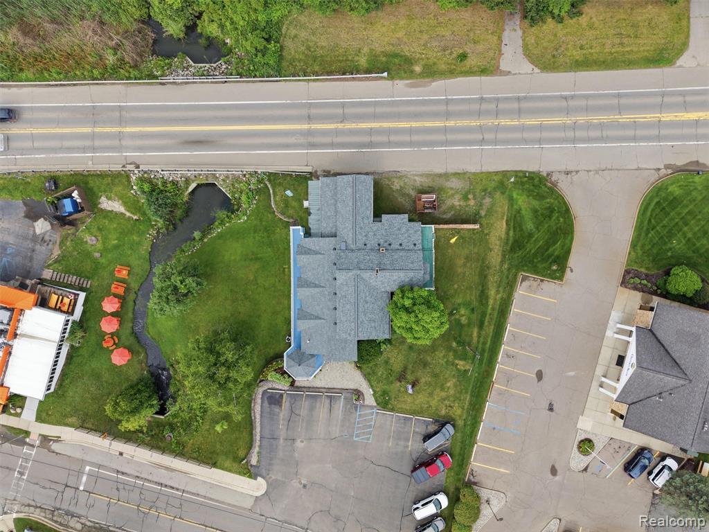 425 S Ortonville Road, Ortonville, MI 48462 — Photo 6