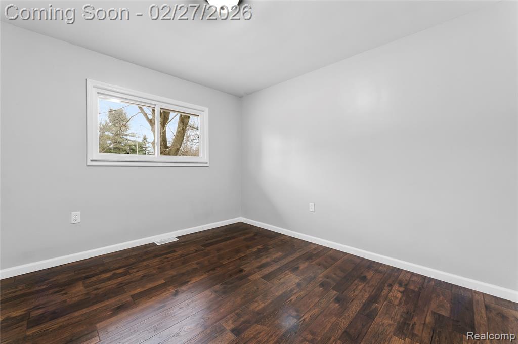 13515 Lenmoore Road, Belleville, MI 48111 — Photo 19