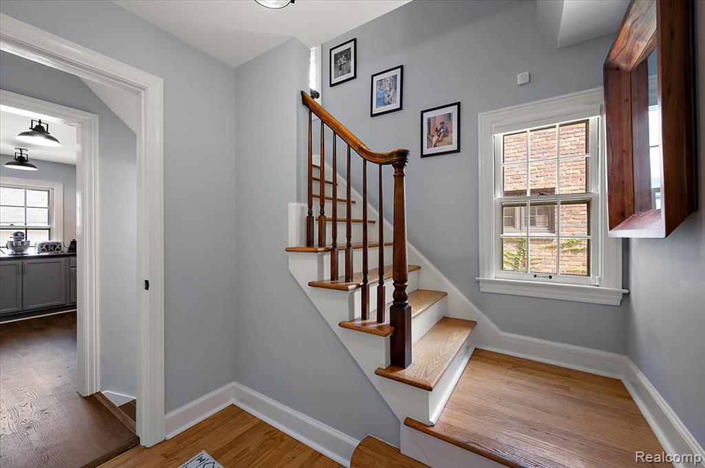 910 W Oakridge Street, Ferndale, MI 48220 — Photo 26