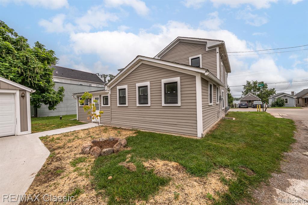 9509 Main Street, Whitmore Lake, MI 48189 — Photo 37