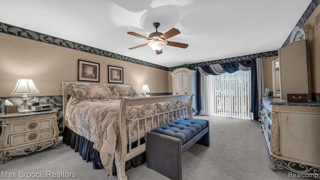 404 SHELLBOURNE Drive, Rochester Hills, MI 48309 — Photo 34