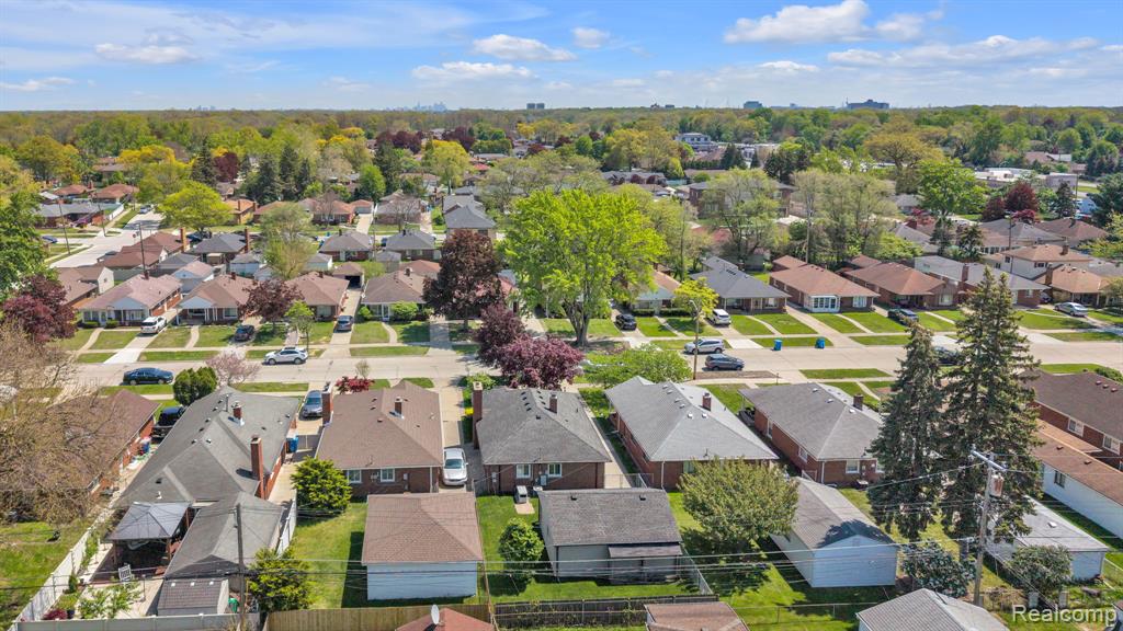 5725 Burger Street, Dearborn Heights, MI 48127 — Photo 35