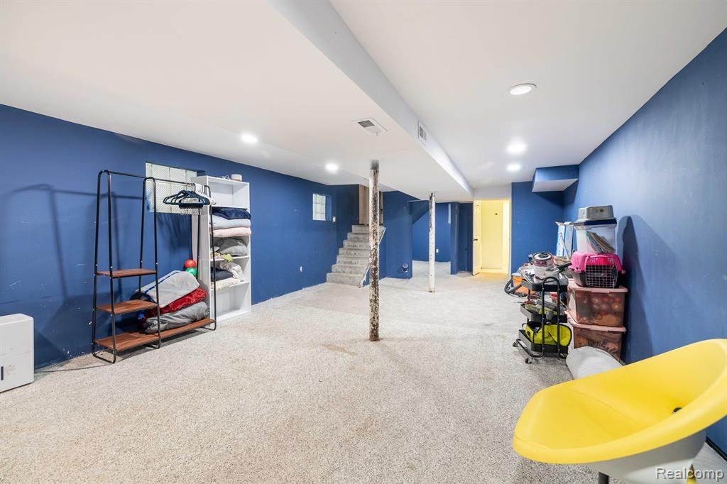2018 MORRELL Street, Detroit, MI 48209 — Photo 24