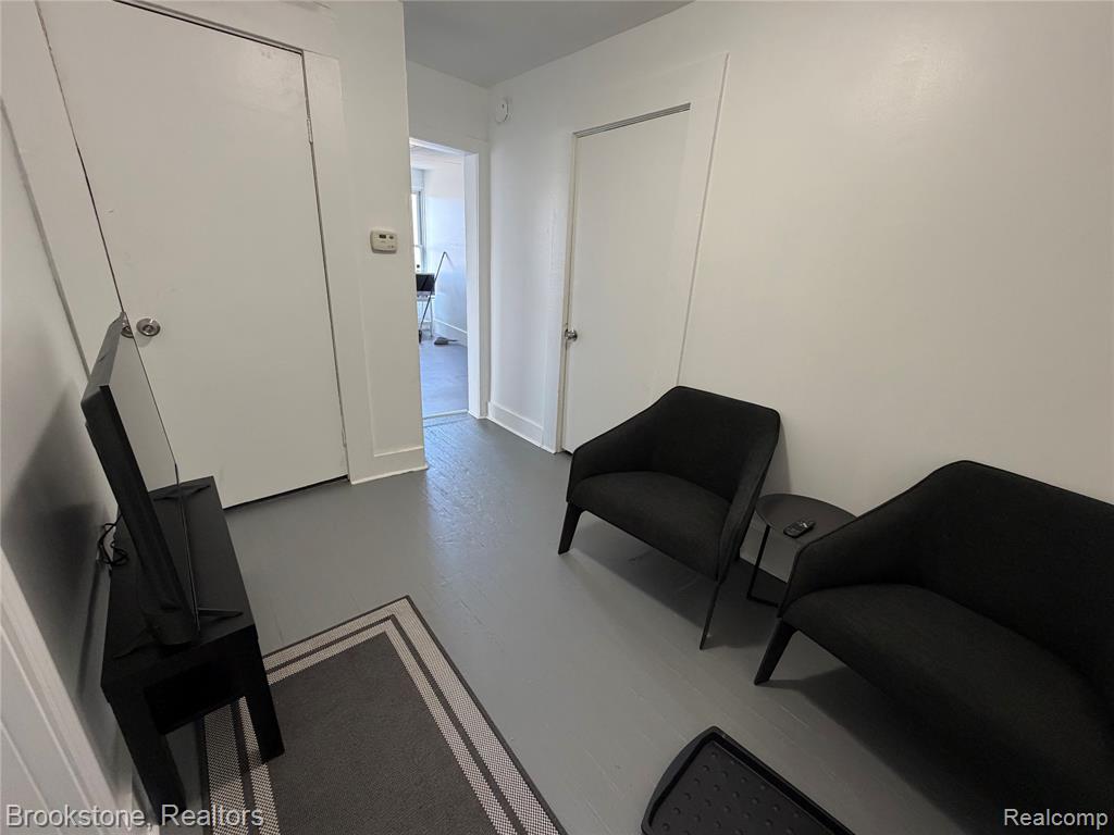 398 N Saginaw Street, Pontiac, MI 48342 — Photo 37
