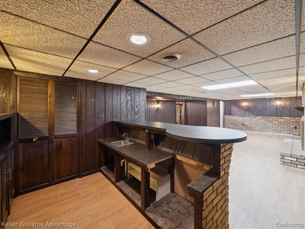 6450 Fenton Street, Dearborn Heights, MI 48127 — Photo 24
