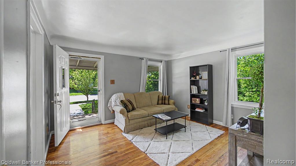 23836 Rosalind Avenue, Eastpointe, MI 48021 — Photo 14