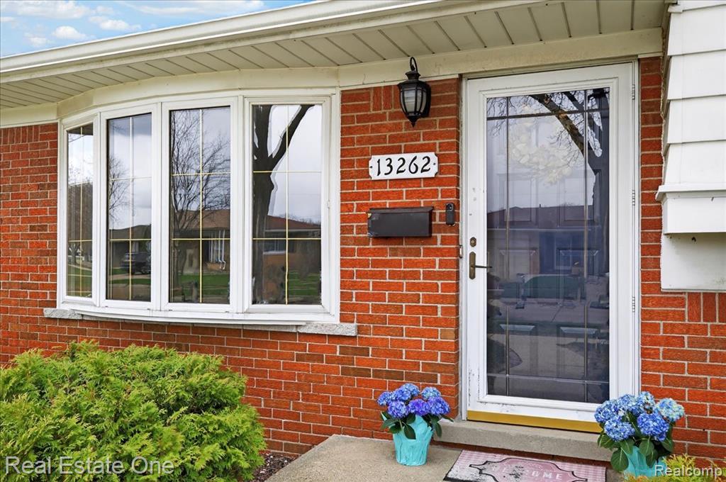 13262 Carol Avenue, Warren, MI 48088 — Photo 5