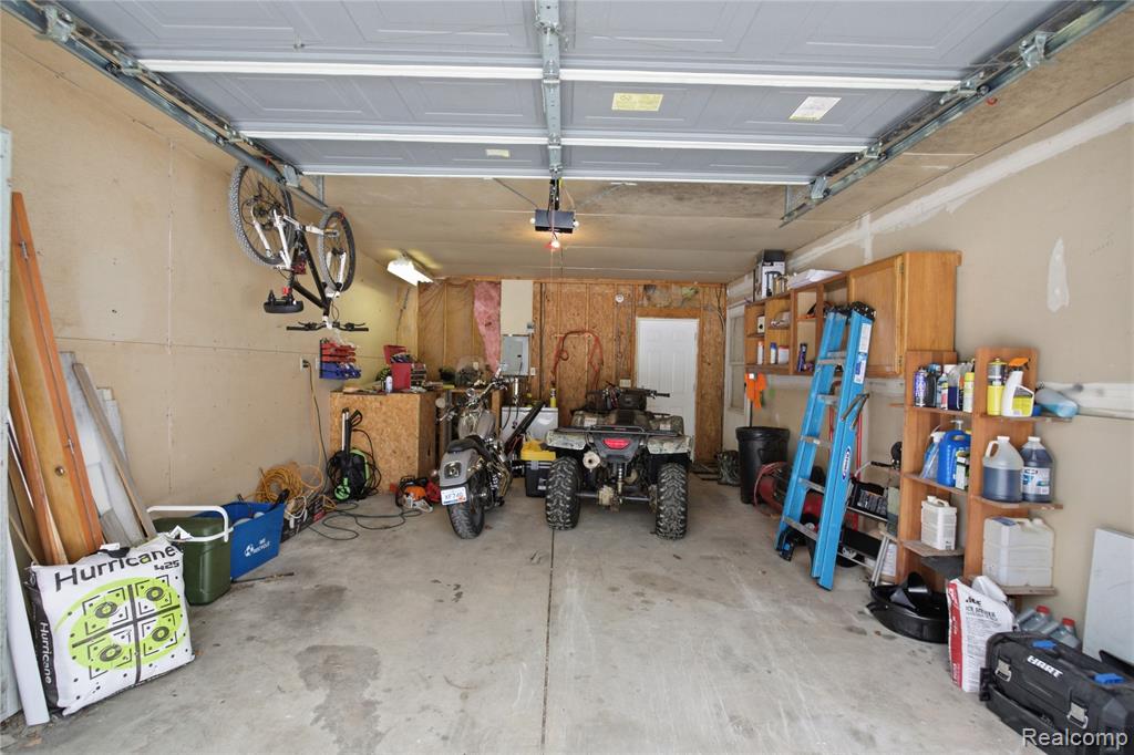 6522 Riverdale Road, Whitmore Lake, MI 48189 — Photo 18
