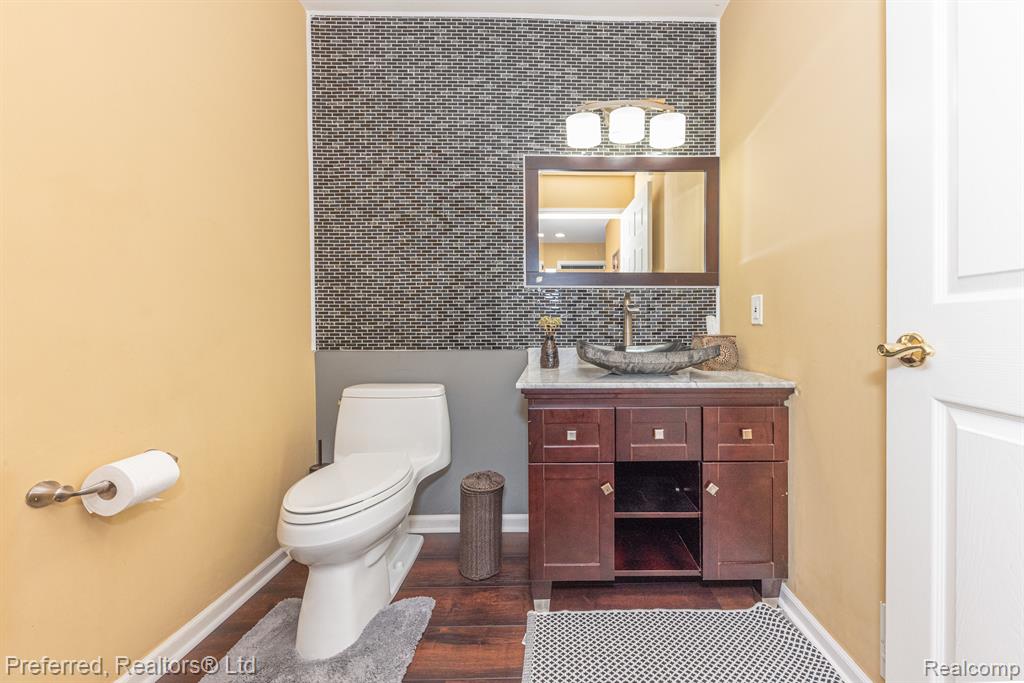 3104 SPRING HOLLOW, Ann Arbor, MI 48105 — Photo 30