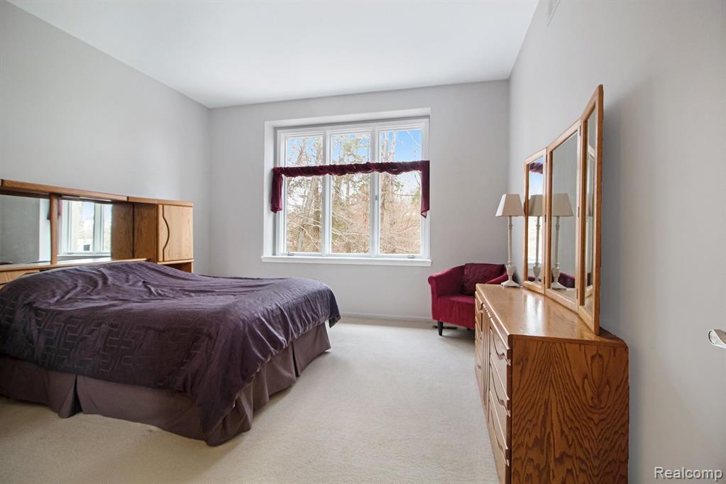 4859 WINDSWEPT Drive, Milford, MI 48380 — Photo 17